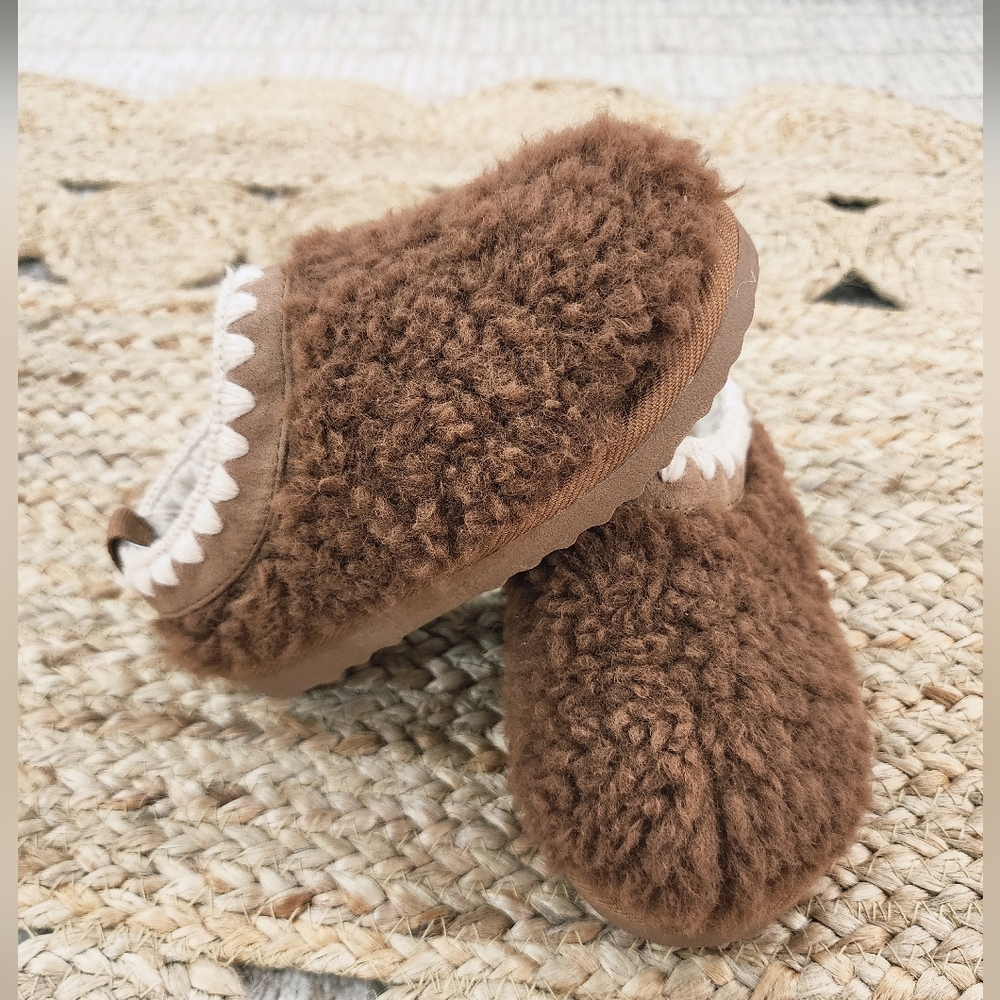 Girls Slippers